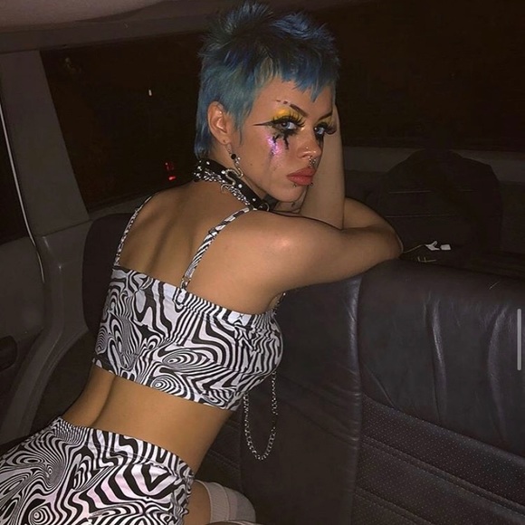 DOLLSKILL Total Freak Accident Set - Picture 2 of 3